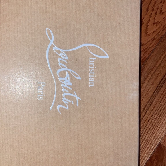 Brand New Christian Louboutin Hot Chick 100 patent Leather Pumps size 43 - Picture 5 of 6